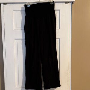 Ave brand black wide leg comfort waist scrub pants XS petite